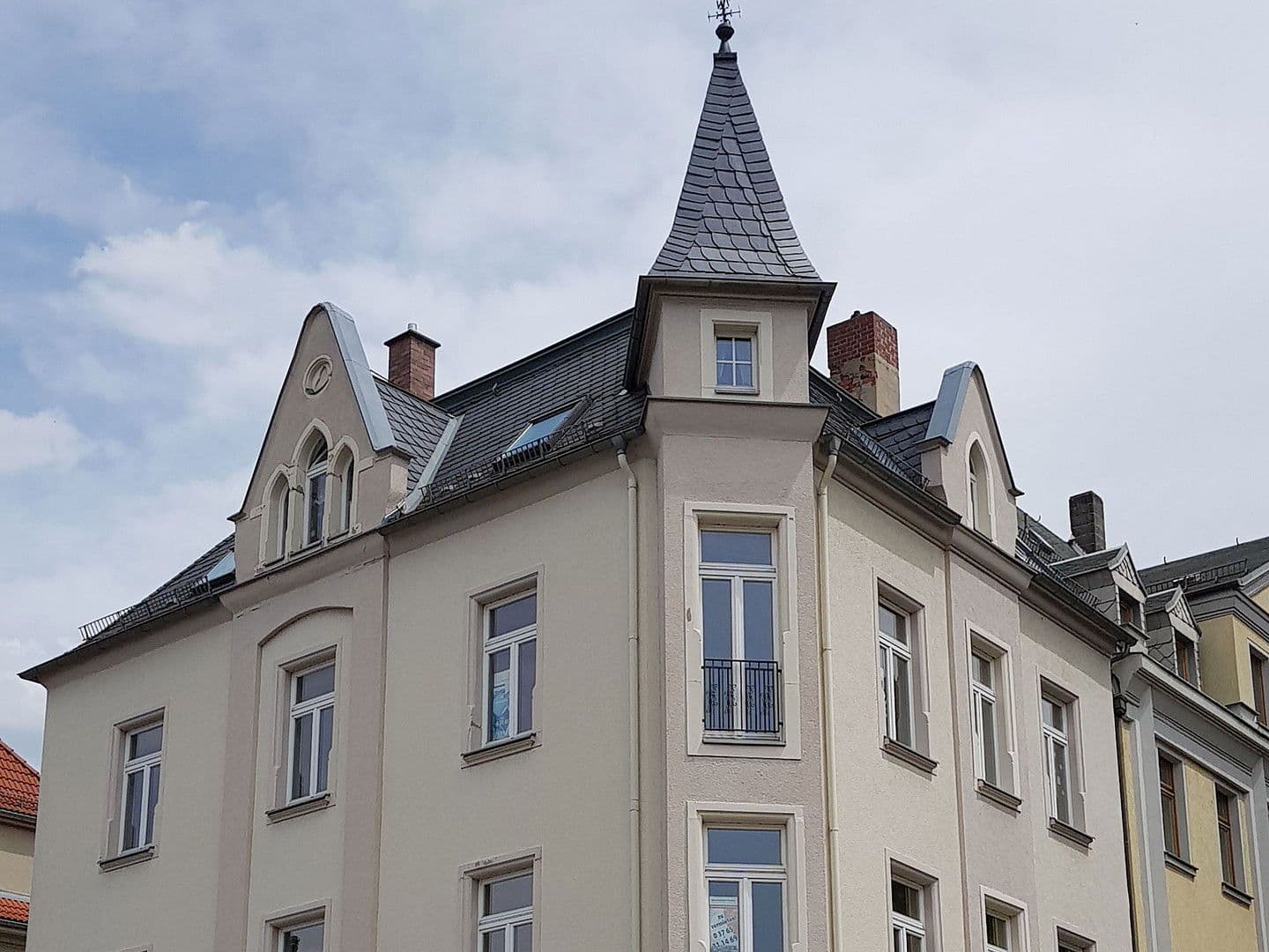 Pronájem bytu 3+1 85 m², Bahnhofstraße 2, Reichenbach, Sasko Pronájem bytu 3+1 85 m², Bahnhofstraße 2, Reichenbach, Sasko