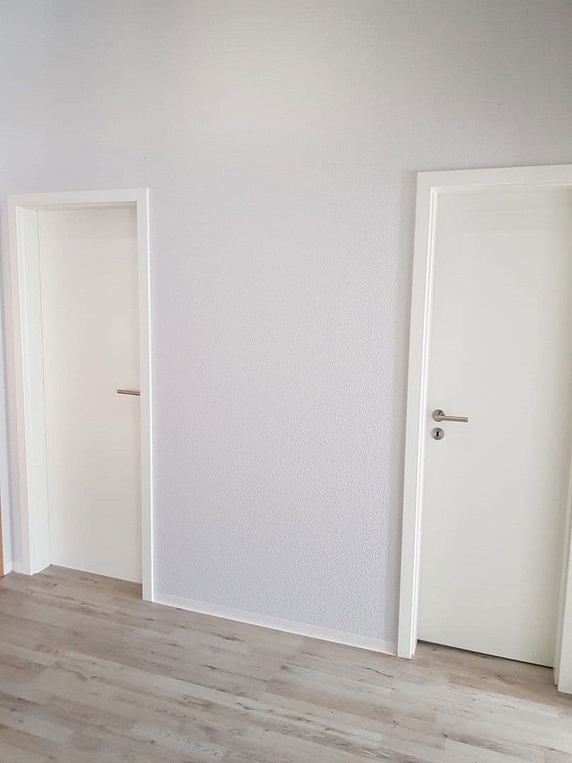 Pronájem bytu 3+1 85 m², Bahnhofstraße 2, Reichenbach, Sasko Pronájem bytu 3+1 85 m², Bahnhofstraße 2, Reichenbach, Sasko