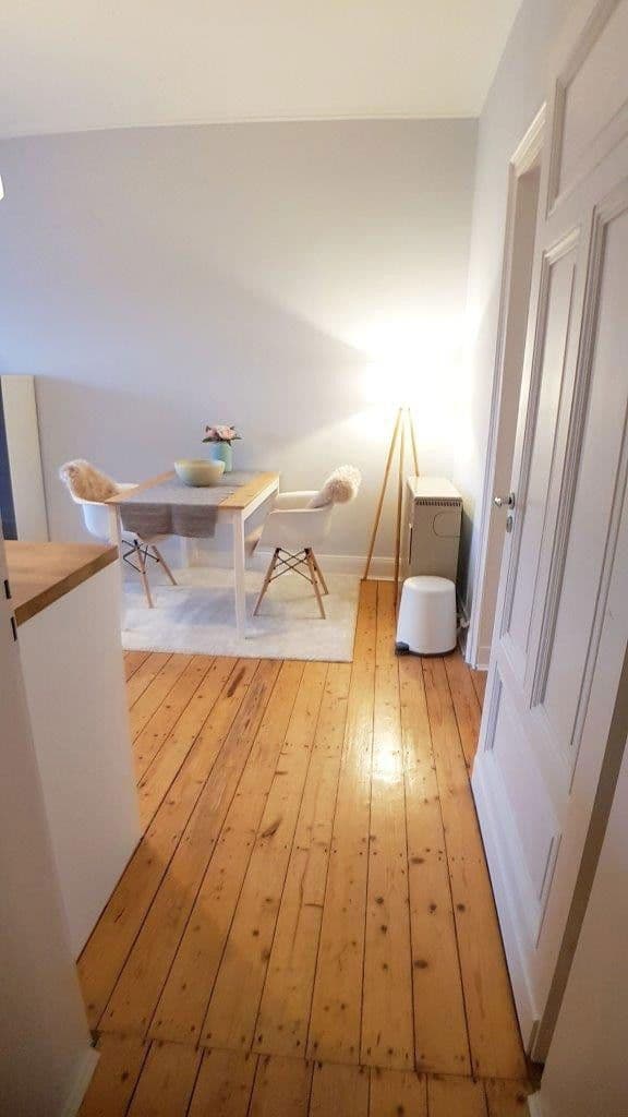 Pronájem bytu 2+1 36 m², Kanalstr. 64, Leverkusen, Severní Porýní-Vestfálsko Pronájem bytu 2+1 36 m², Kanalstr. 64, Leverkusen, Severní Porýní-Vestfálsko