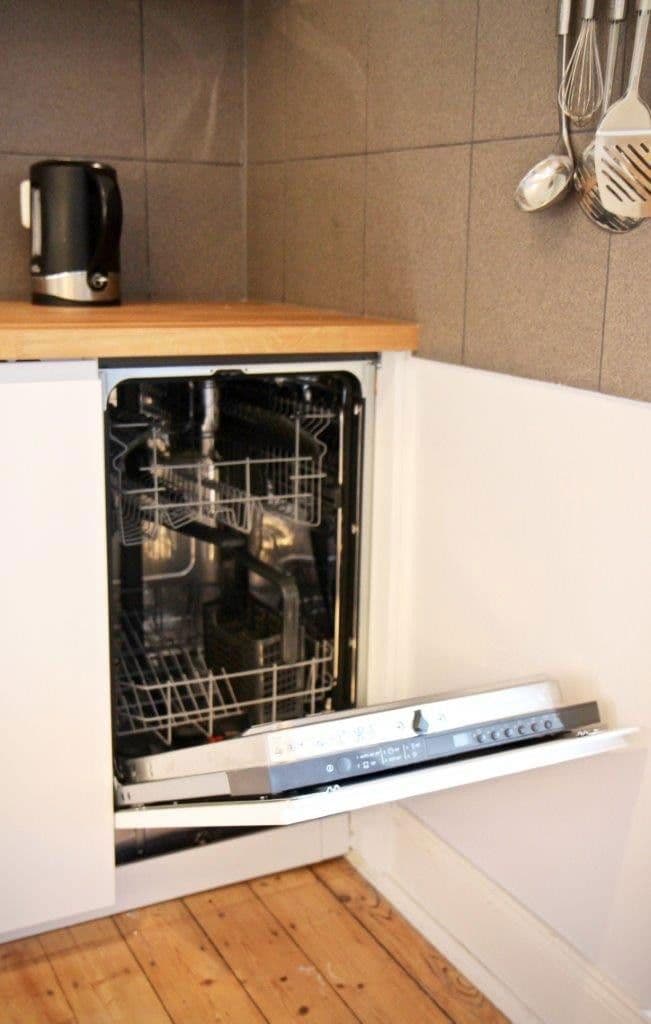 Pronájem bytu 2+1 36 m², Kanalstr. 64, Leverkusen, Severní Porýní-Vestfálsko Pronájem bytu 2+1 36 m², Kanalstr. 64, Leverkusen, Severní Porýní-Vestfálsko