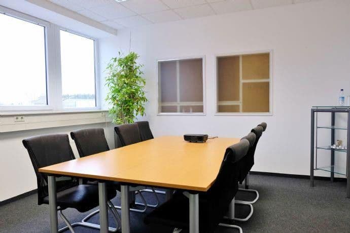 Pronájem nebytového prostoru 5.389 m², Rednitzhembach, Bavorsko Pronájem nebytového prostoru 5.389 m², Rednitzhembach, Bavorsko