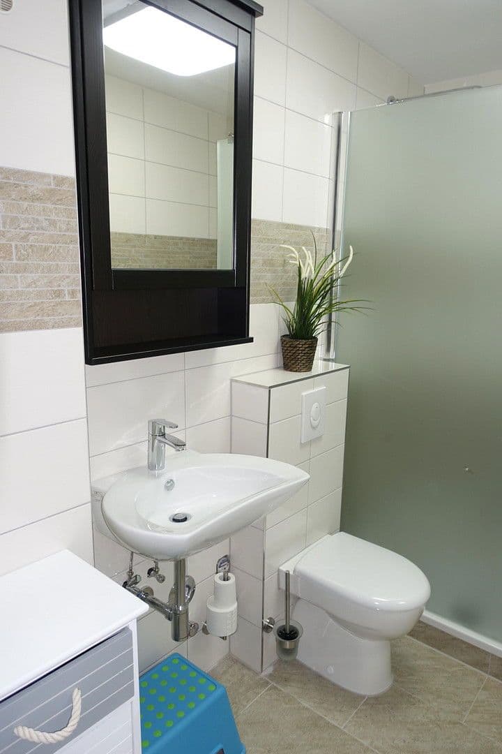 Pronájem bytu 2+1 46 m², Apothekergarten 3, Kröpelin, Mecklenburg-Vorpommern Pronájem bytu 2+1 46 m², Apothekergarten 3, Kröpelin, Mecklenburg-Vorpommern