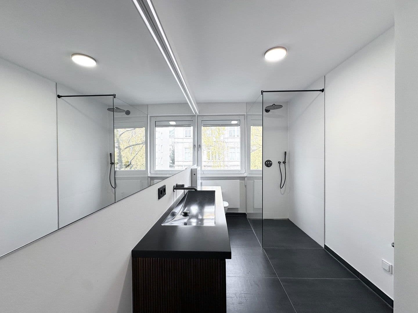 Pronájem bytu 3+1 78 m², Frankfurt am Main, Hessen Pronájem bytu 3+1 78 m², Frankfurt am Main, Hessen