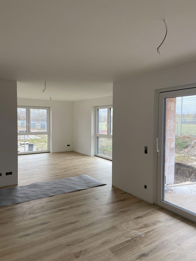 Pronájem bytu 3+1 92 m², Crailsheim, Bádensko-Württembersko Pronájem bytu 3+1 92 m², Crailsheim, Bádensko-Württembersko