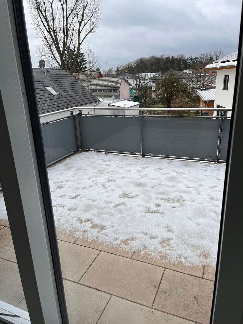 Pronájem bytu 3+1 99 m², Tulpenstr. 18a, Wackersdorf, Bavorsko Pronájem bytu 3+1 99 m², Tulpenstr. 18a, Wackersdorf, Bavorsko