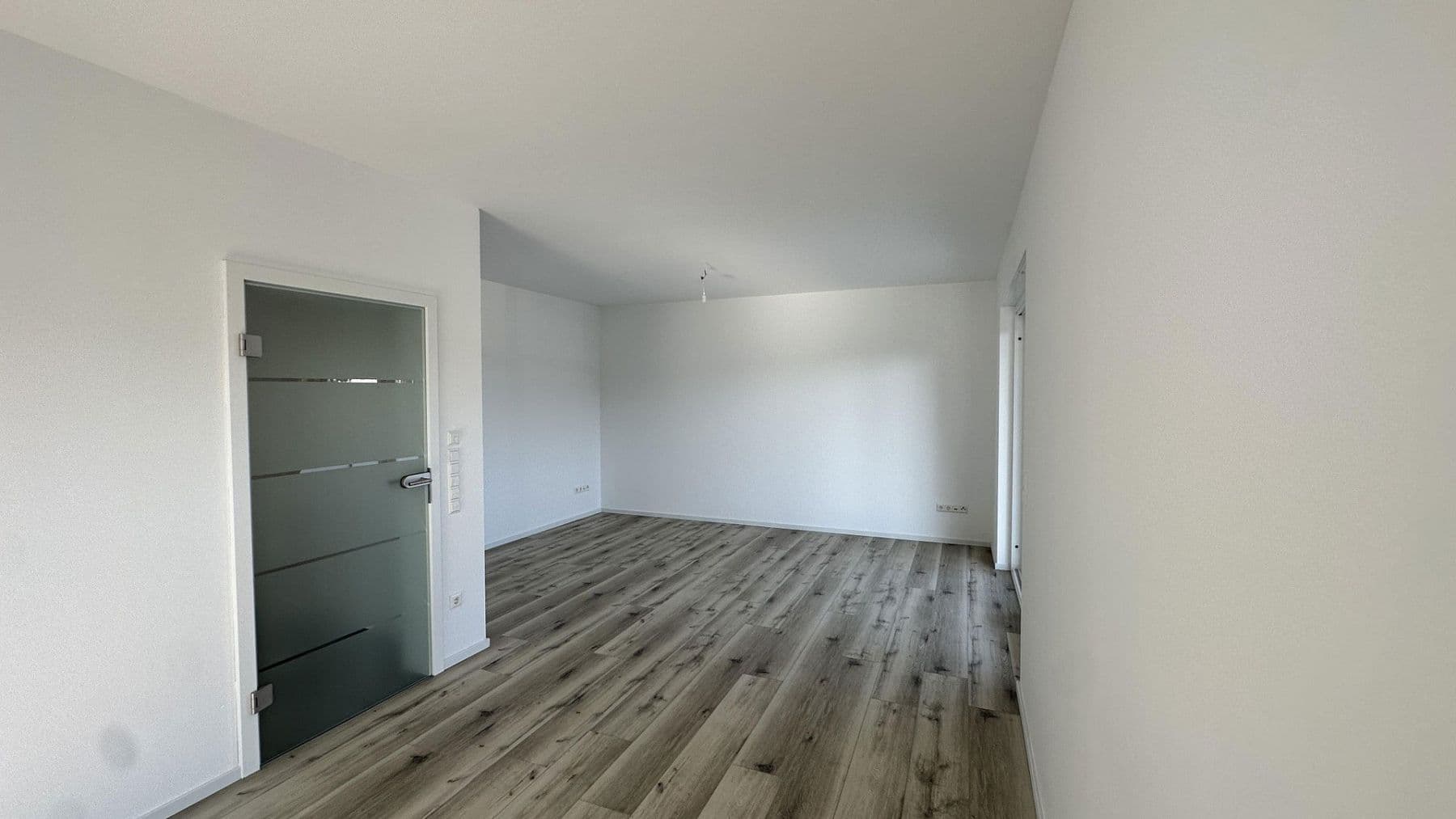 Pronájem bytu 4+1 109 m², Gifhorn, Dolní Sasko Pronájem bytu 4+1 109 m², Gifhorn, Dolní Sasko