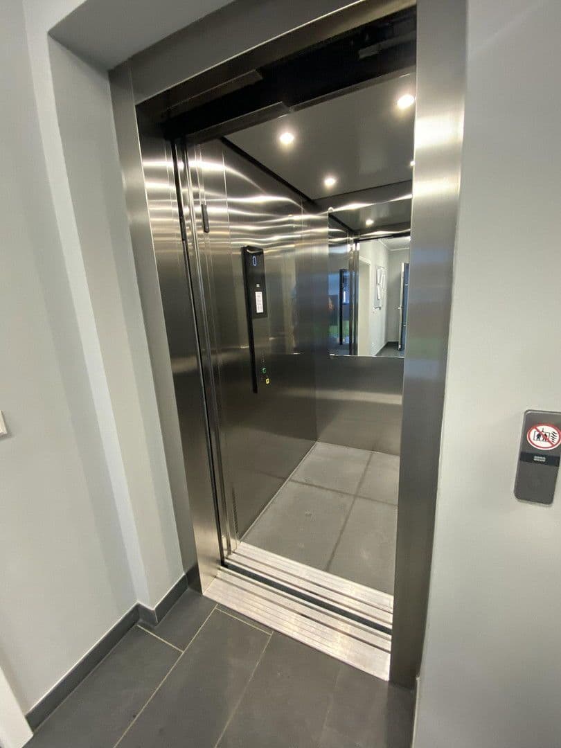 Pronájem bytu 4+1 109 m², Gifhorn, Dolní Sasko Pronájem bytu 4+1 109 m², Gifhorn, Dolní Sasko