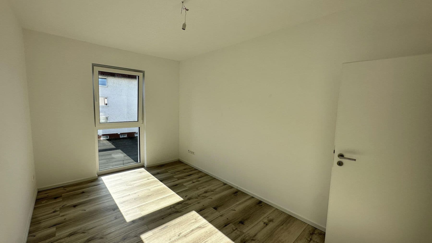 Pronájem bytu 4+1 109 m², Gifhorn, Dolní Sasko Pronájem bytu 4+1 109 m², Gifhorn, Dolní Sasko