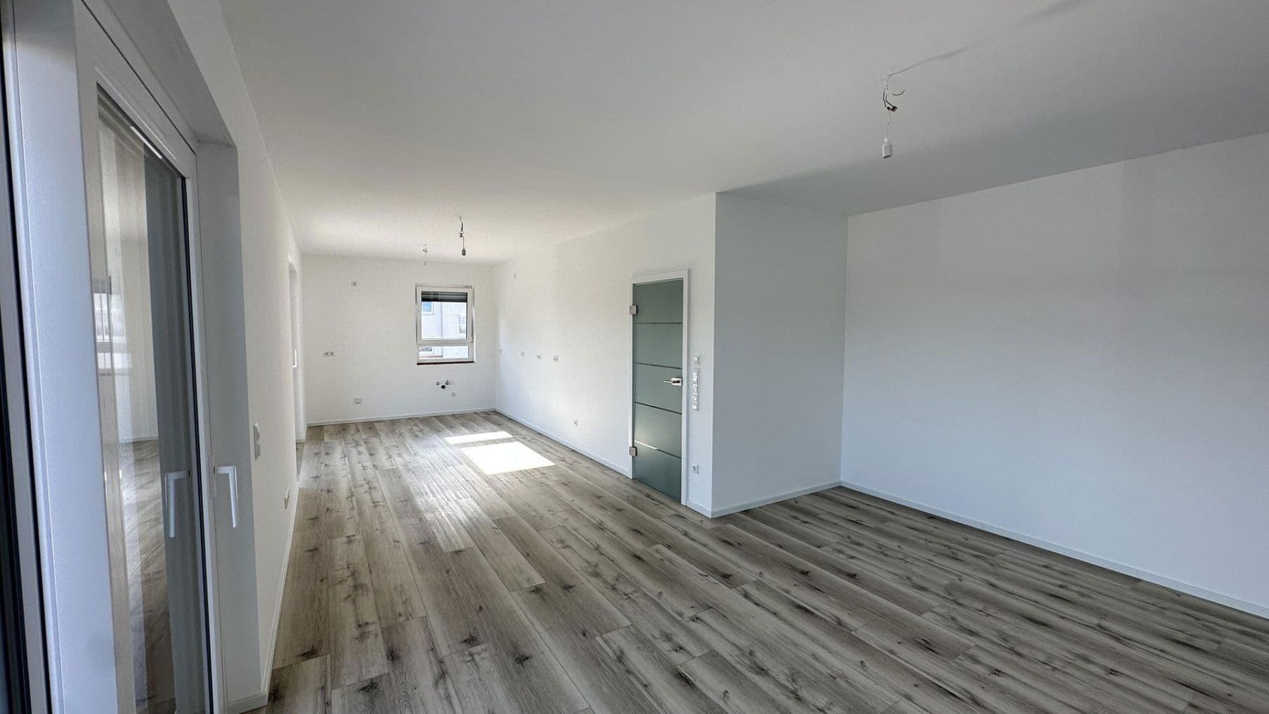 Pronájem bytu 4+1 109 m², Gifhorn, Dolní Sasko Pronájem bytu 4+1 109 m², Gifhorn, Dolní Sasko