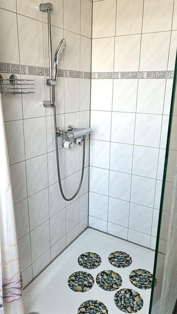 Prodej domu 208 m², pozemek 1.000 m², Lehrte, Dolní Sasko Prodej domu 208 m², pozemek 1.000 m², Lehrte, Dolní Sasko