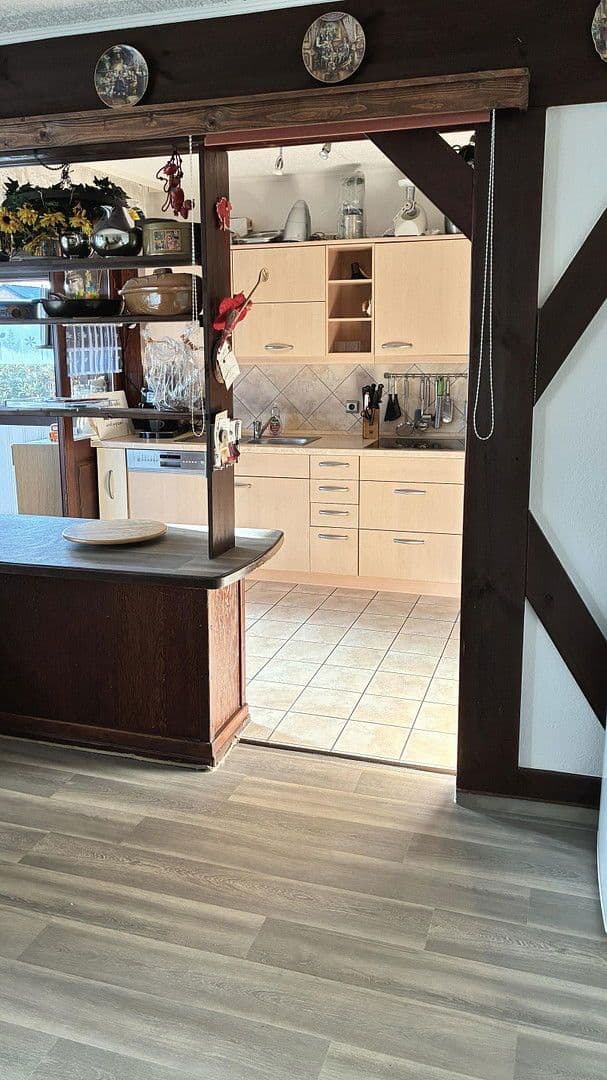 Prodej domu 208 m², pozemek 1.000 m², Lehrte, Dolní Sasko Prodej domu 208 m², pozemek 1.000 m², Lehrte, Dolní Sasko