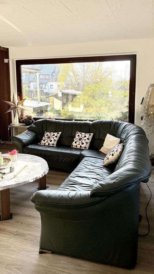 Prodej domu 208 m², pozemek 1.000 m², Lehrte, Dolní Sasko Prodej domu 208 m², pozemek 1.000 m², Lehrte, Dolní Sasko