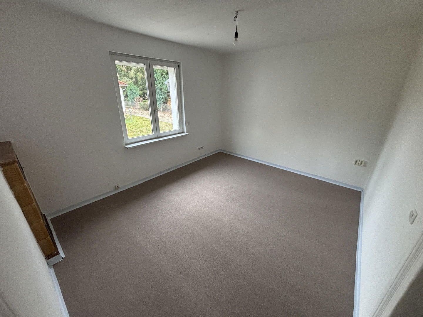 Prodej domu 72 m², pozemek 493 m², Berlin, Berlín Prodej domu 72 m², pozemek 493 m², Berlin, Berlín