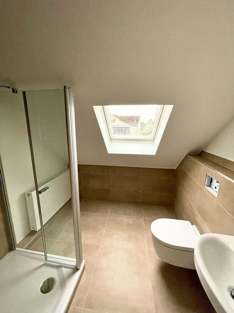 Pronájem bytu 2+1 70 m², Goldbach, Bavorsko Pronájem bytu 2+1 70 m², Goldbach, Bavorsko