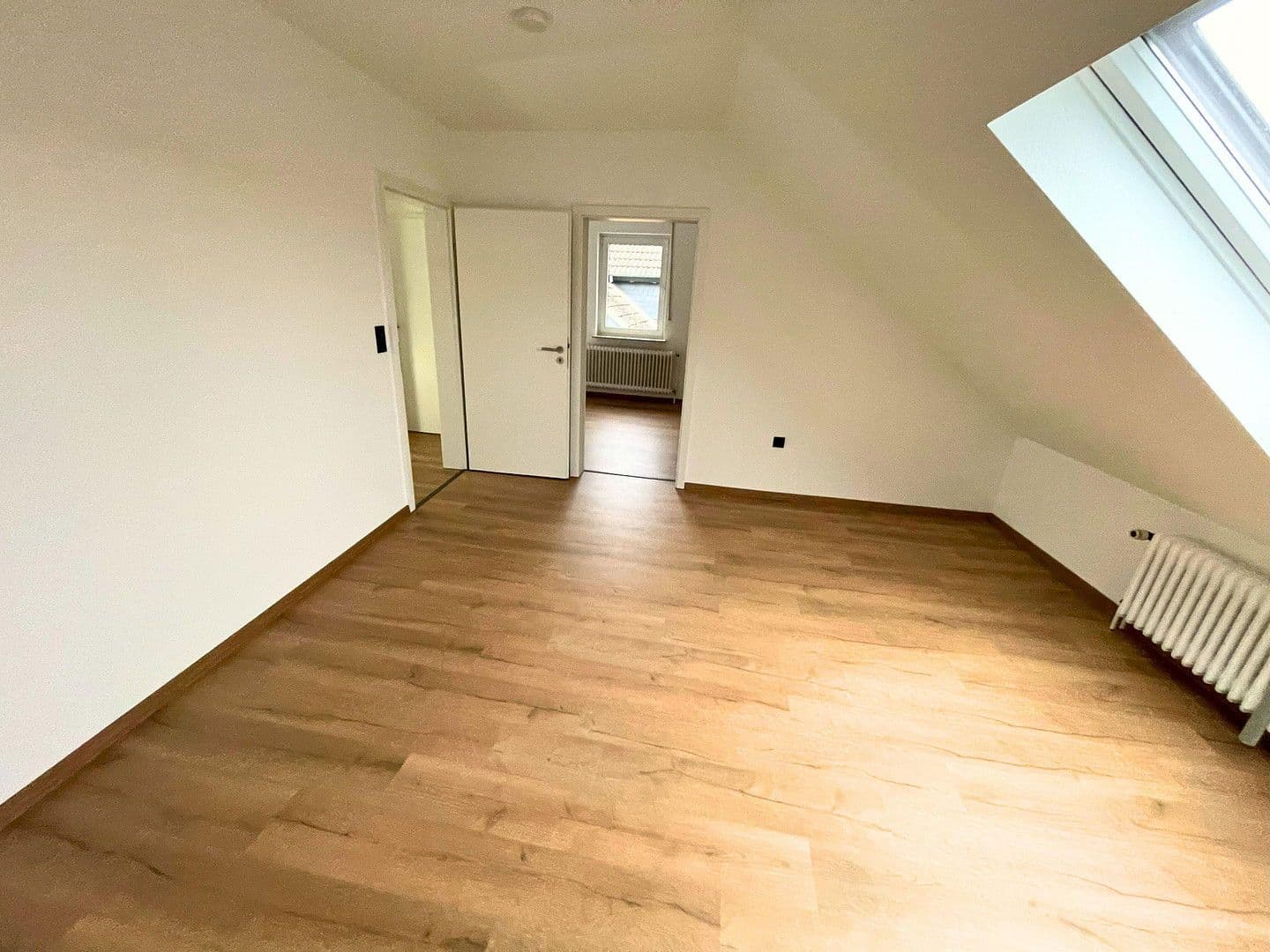 Pronájem bytu 2+1 70 m², Goldbach, Bavorsko Pronájem bytu 2+1 70 m², Goldbach, Bavorsko