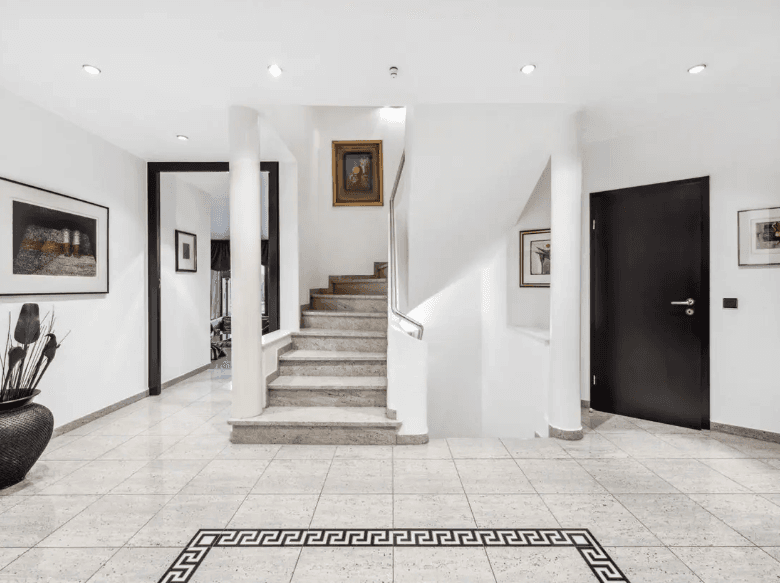 Prodej domu 450 m², pozemek 800 m², Speyer, Porýní-Falc Prodej domu 450 m², pozemek 800 m², Speyer, Porýní-Falc