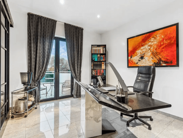 Prodej domu 450 m², pozemek 800 m², Speyer, Porýní-Falc Prodej domu 450 m², pozemek 800 m², Speyer, Porýní-Falc