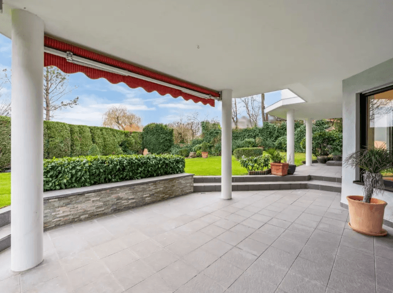 Prodej domu 450 m², pozemek 800 m², Speyer, Porýní-Falc Prodej domu 450 m², pozemek 800 m², Speyer, Porýní-Falc