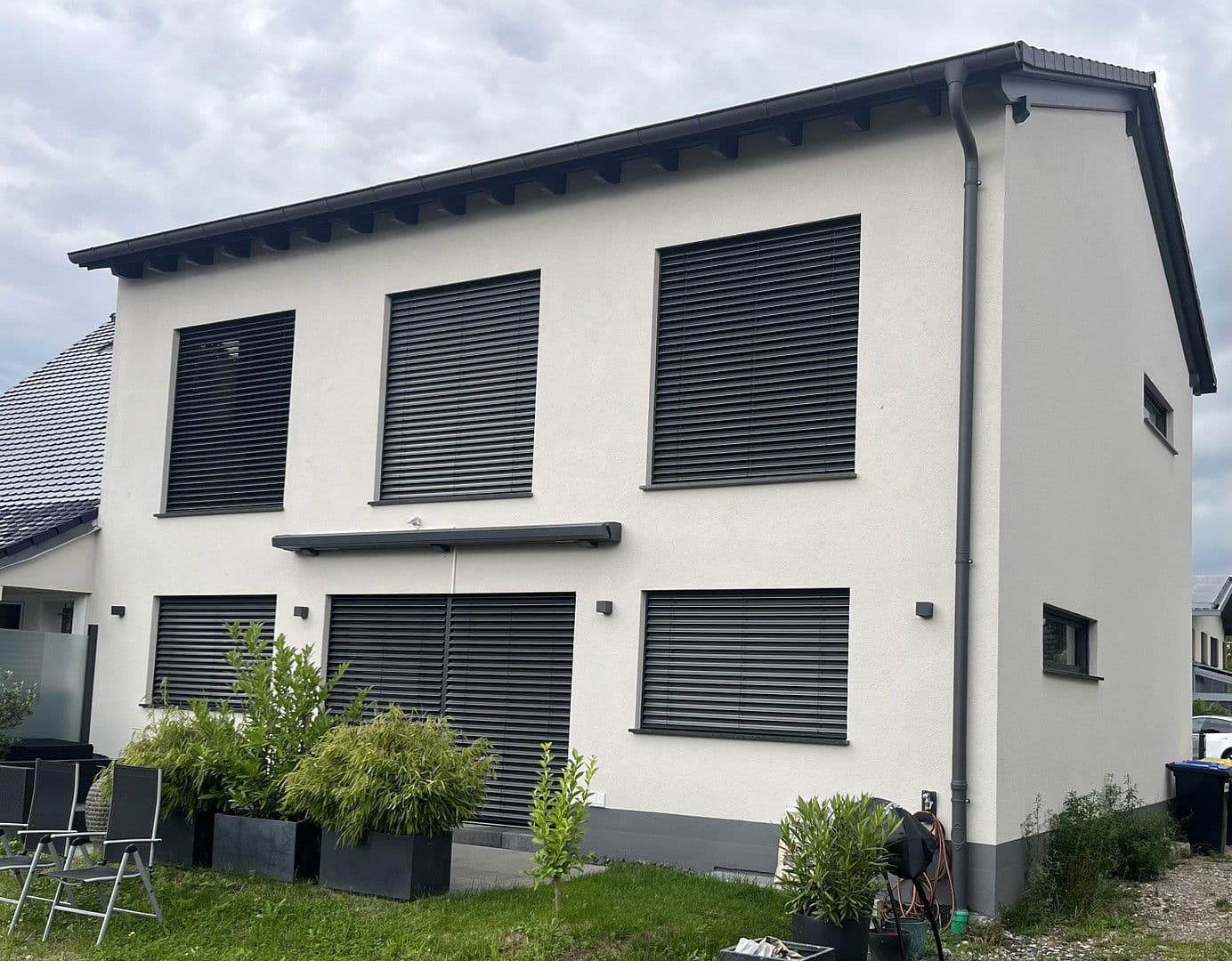 Pronájem bytu 4+1 142 m², Bad Vilbel, Hessen Pronájem bytu 4+1 142 m², Bad Vilbel, Hessen