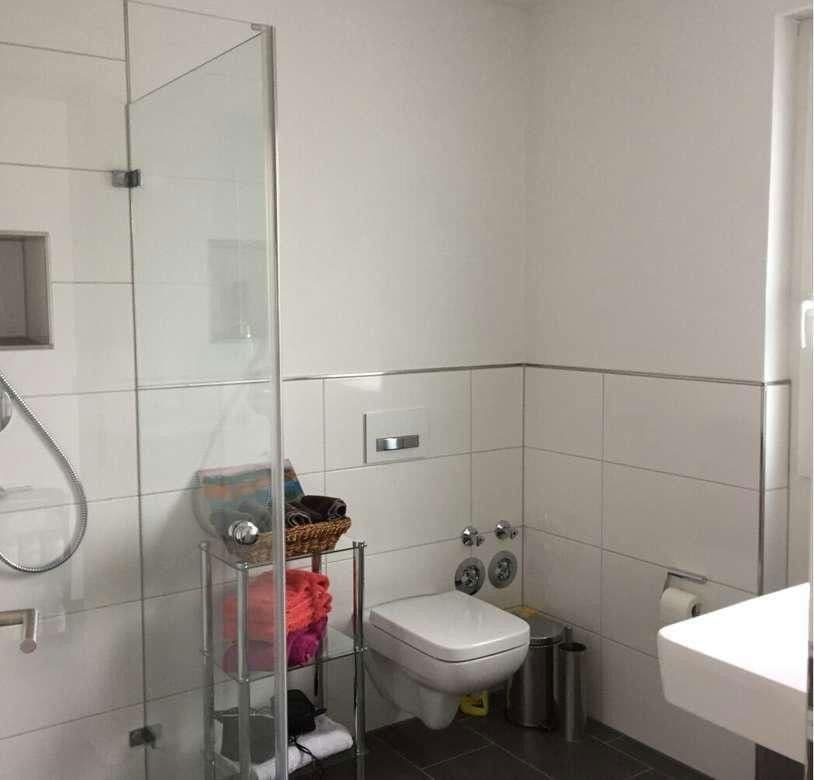 Pronájem bytu 4+1 135 m², Weinheim, Bádensko-Württembersko Pronájem bytu 4+1 135 m², Weinheim, Bádensko-Württembersko