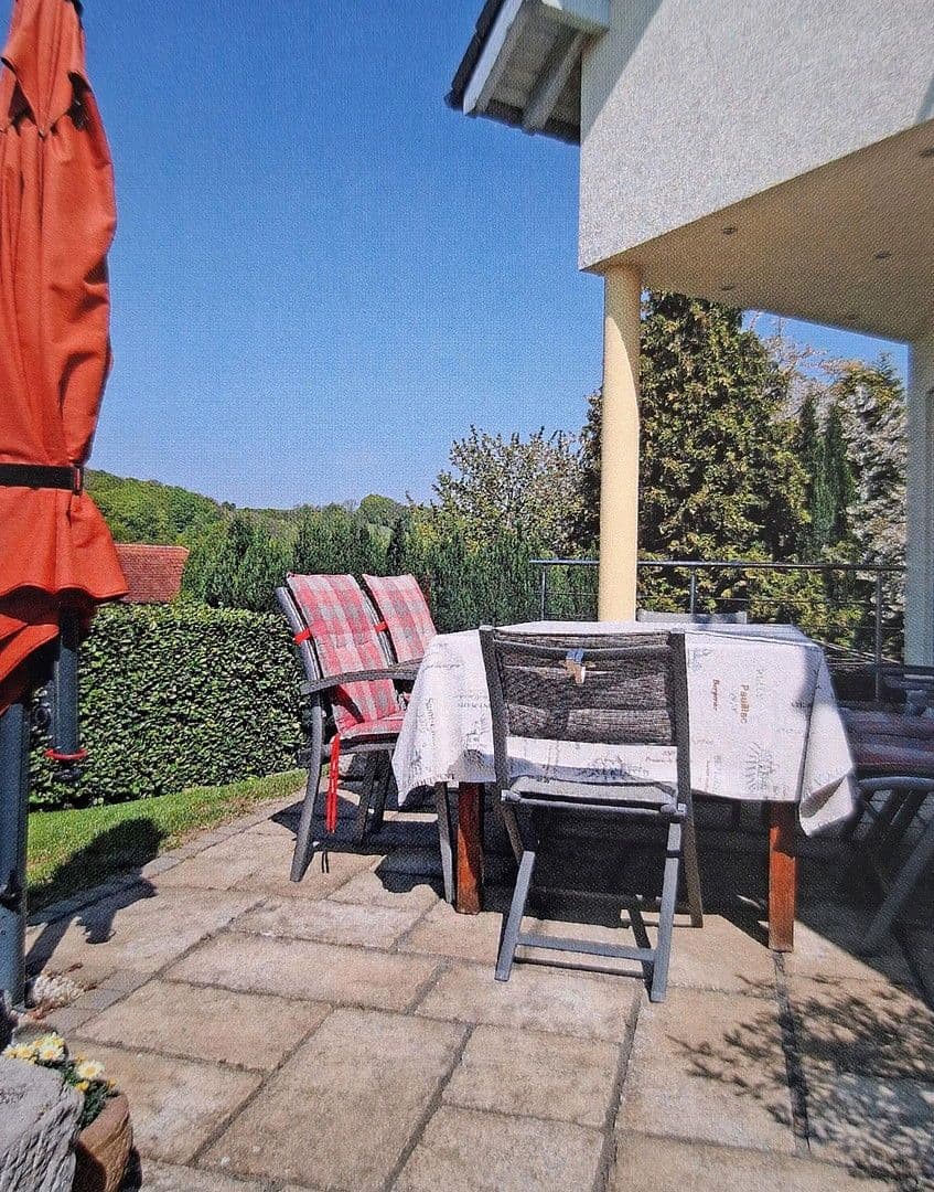 Pronájem bytu 4+1 170 m², Wachtberg, Severní Porýní-Vestfálsko Pronájem bytu 4+1 170 m², Wachtberg, Severní Porýní-Vestfálsko