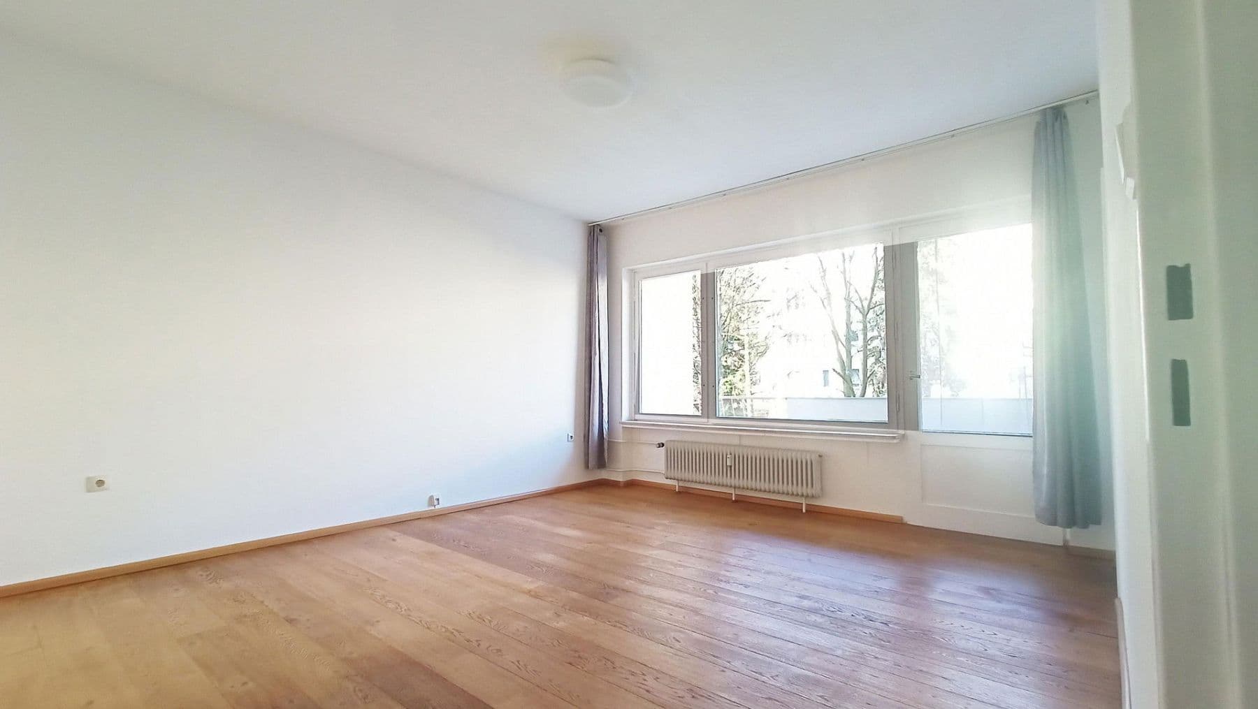 Prodej bytu 1+1 35 m², Stendaler Strasse 18A, Berlin, Berlín Prodej bytu 1+1 35 m², Stendaler Strasse 18A, Berlin, Berlín