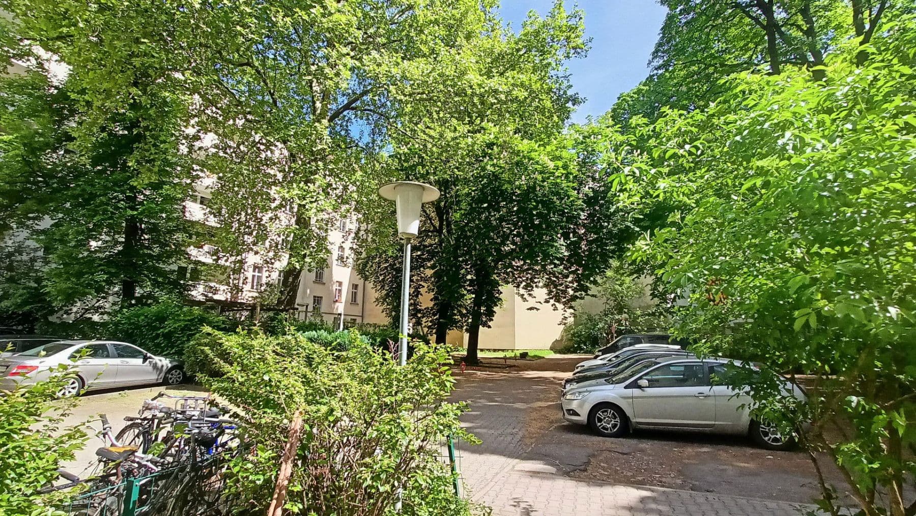 Prodej bytu 1+1 35 m², Stendaler Strasse 18A, Berlin, Berlín Prodej bytu 1+1 35 m², Stendaler Strasse 18A, Berlin, Berlín