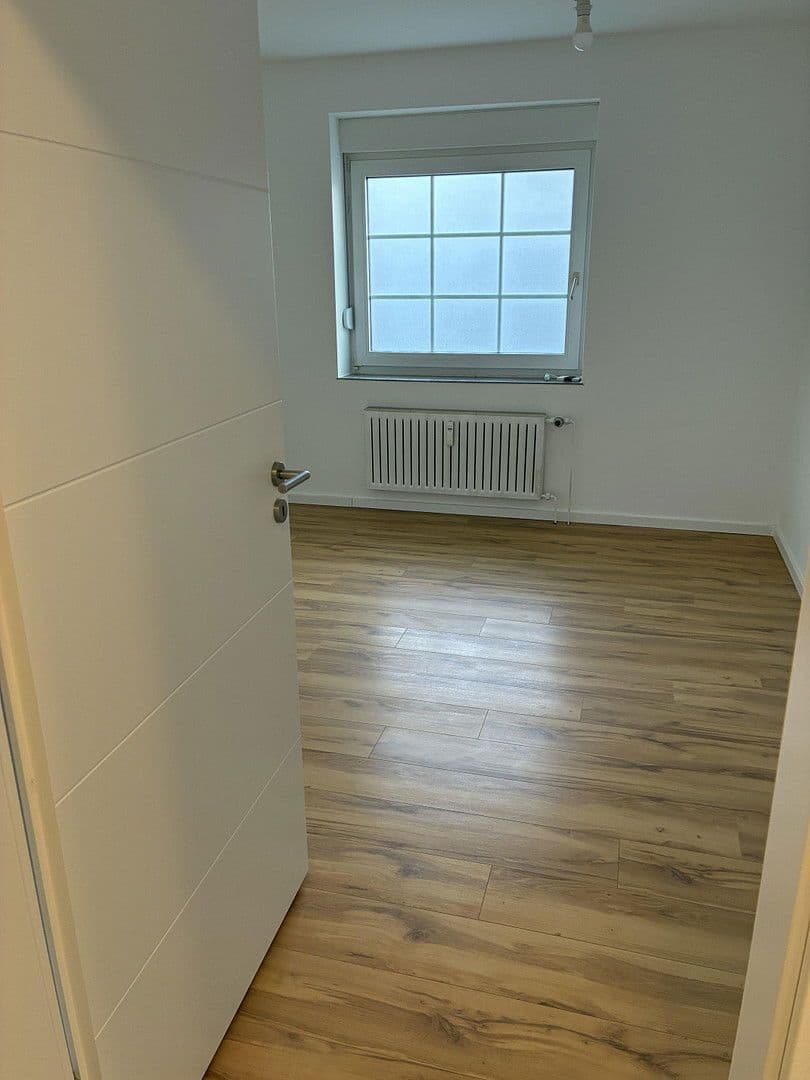 Pronájem bytu 2+1 60 m², Wolfsburg, Dolní Sasko Pronájem bytu 2+1 60 m², Wolfsburg, Dolní Sasko