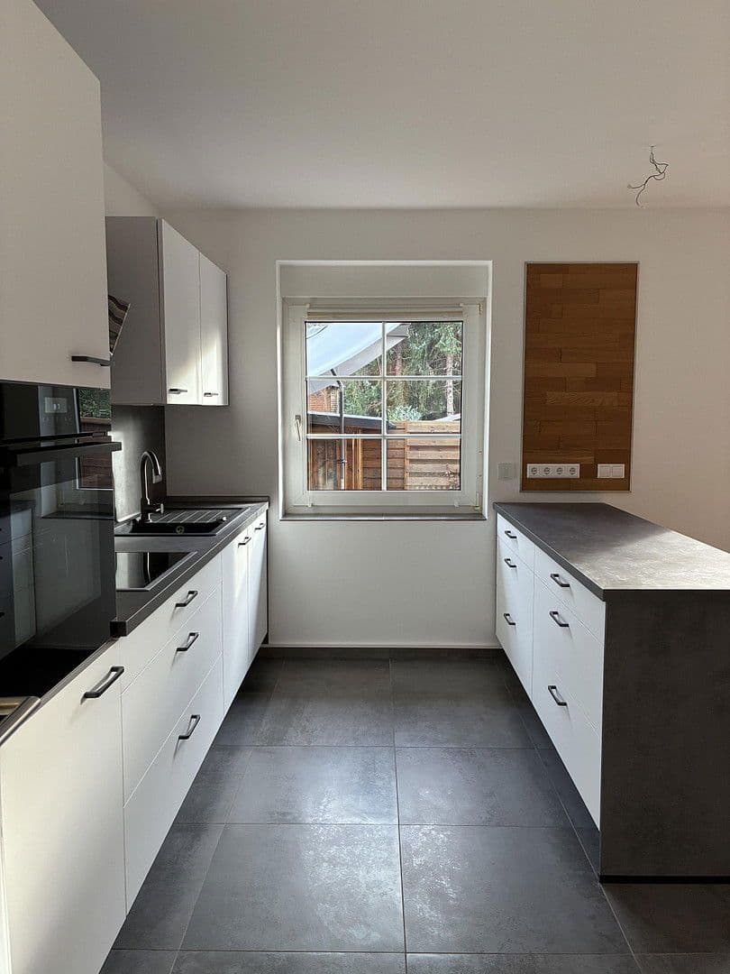 Pronájem bytu 2+1 60 m², Wolfsburg, Dolní Sasko Pronájem bytu 2+1 60 m², Wolfsburg, Dolní Sasko