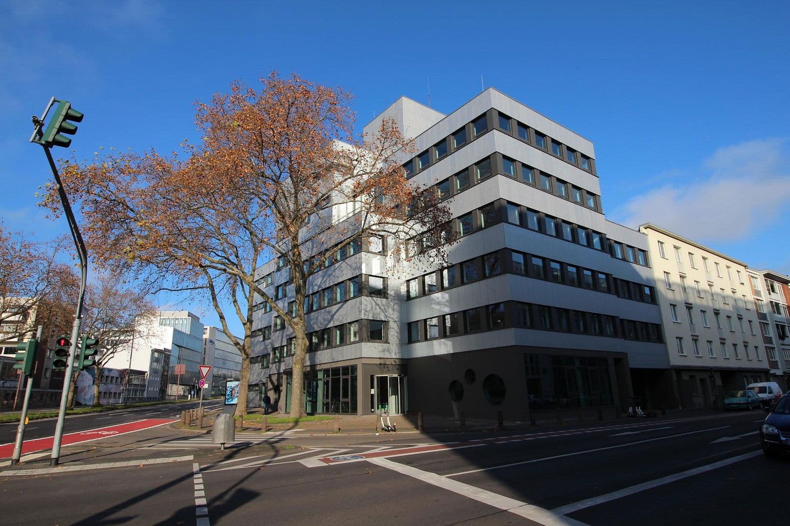 Pronájem kanceláře 620 m², Blaubach 32, Köln, Severní Porýní-Vestfálsko Pronájem kanceláře 620 m², Blaubach 32, Köln, Severní Porýní-Vestfálsko