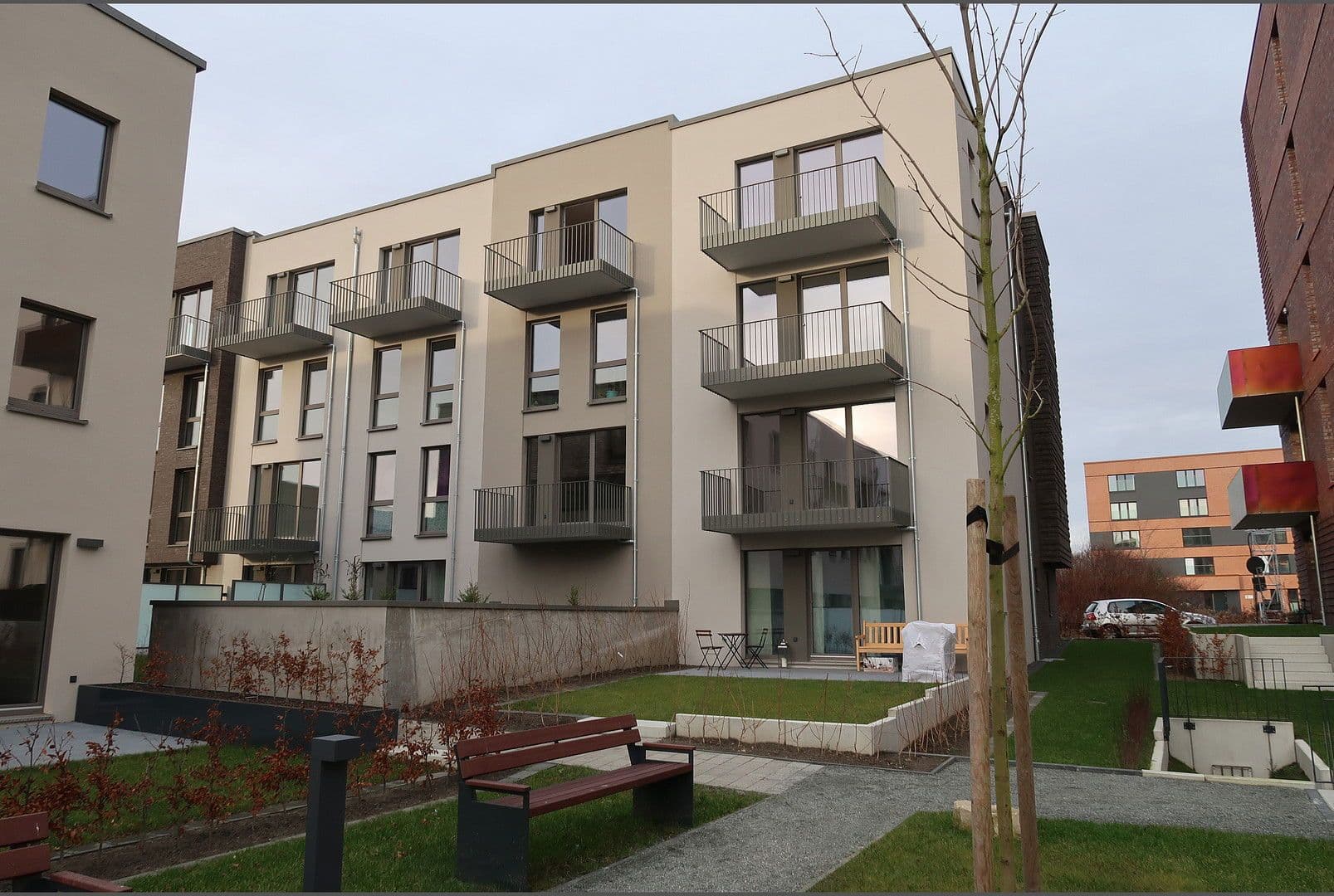 Pronájem bytu 2+1 61 m², Kaskadenpark, Hamburg, Hamburg Pronájem bytu 2+1 61 m², Kaskadenpark, Hamburg, Hamburg