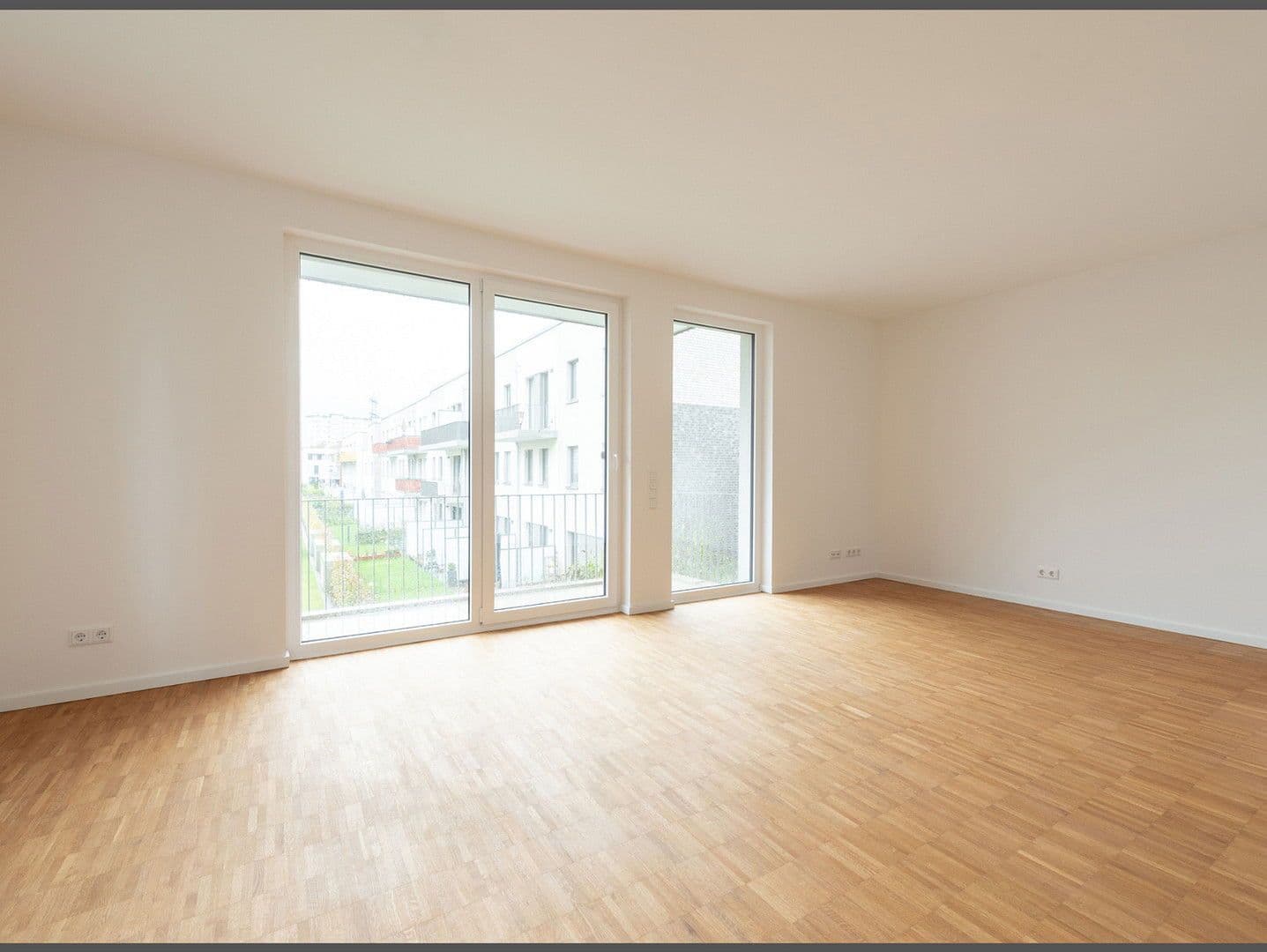 Pronájem bytu 2+1 61 m², Kaskadenpark, Hamburg, Hamburg Pronájem bytu 2+1 61 m², Kaskadenpark, Hamburg, Hamburg