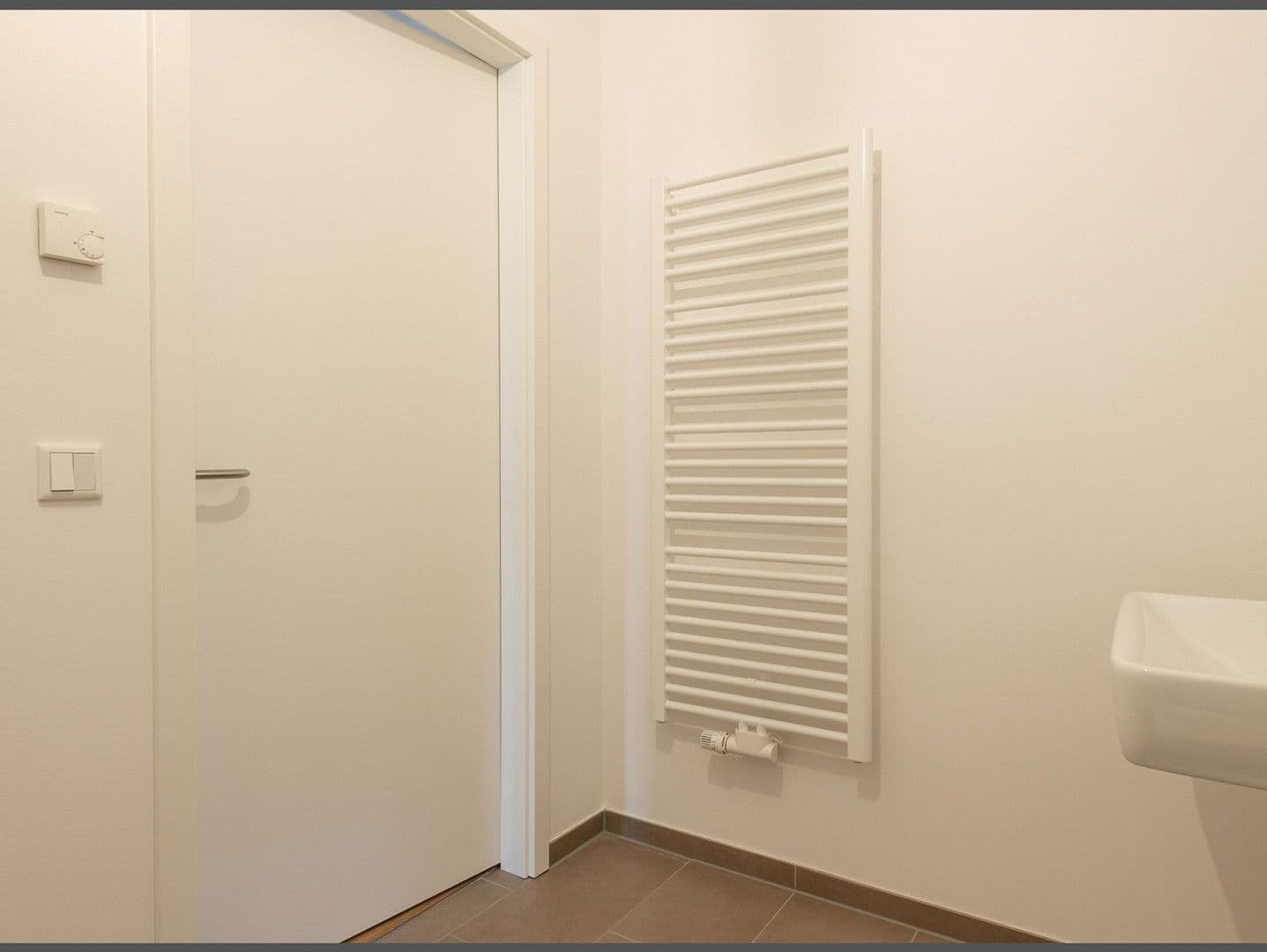 Pronájem bytu 2+1 61 m², Kaskadenpark, Hamburg, Hamburg Pronájem bytu 2+1 61 m², Kaskadenpark, Hamburg, Hamburg