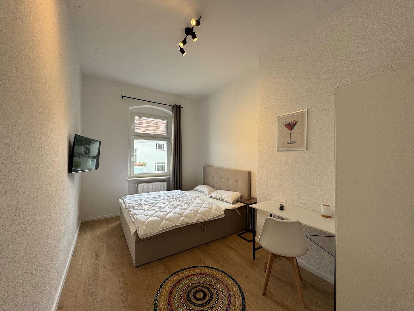 Pronájem bytu 2+1 70 m², Berlin, Berlín Pronájem bytu 2+1 70 m², Berlin, Berlín