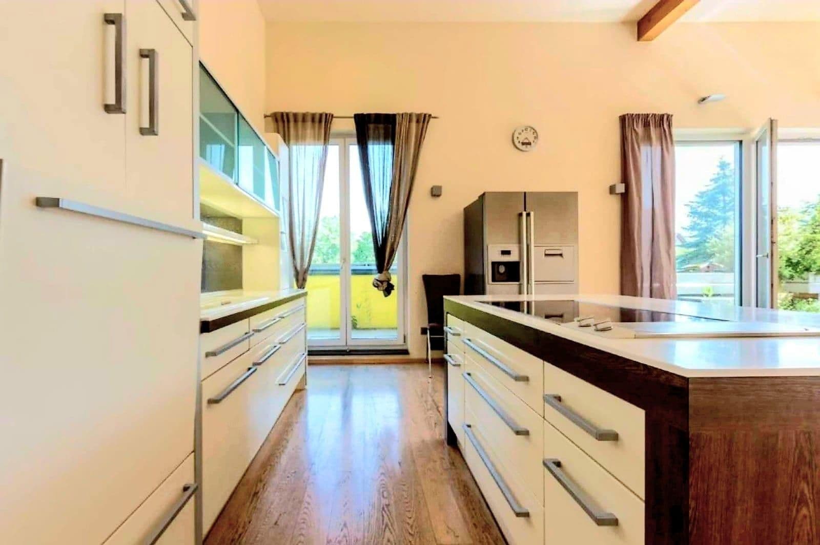 Prodej bytu 3+1 130 m², Österreich, Salzburg, Salcbursko Prodej bytu 3+1 130 m², Österreich, Salzburg, Salcbursko