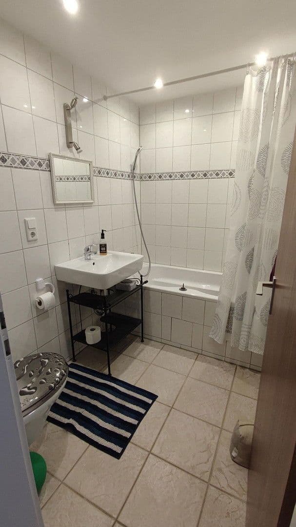 Prodej domu 120 m², pozemek 255 m², Nürnberg, Bavorsko Prodej domu 120 m², pozemek 255 m², Nürnberg, Bavorsko