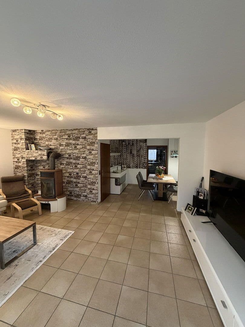 Prodej domu 157 m², pozemek 244 m², Nürnberg, Bavorsko Prodej domu 157 m², pozemek 244 m², Nürnberg, Bavorsko