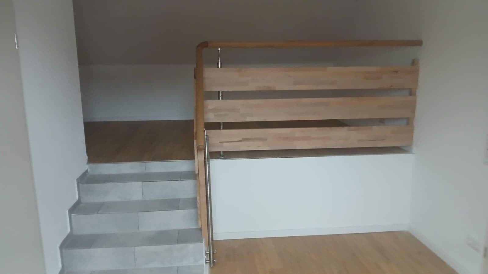 Pronájem bytu 2+1 100 m², Leutenbergstraße 2, Kammlach, Bavorsko Pronájem bytu 2+1 100 m², Leutenbergstraße 2, Kammlach, Bavorsko