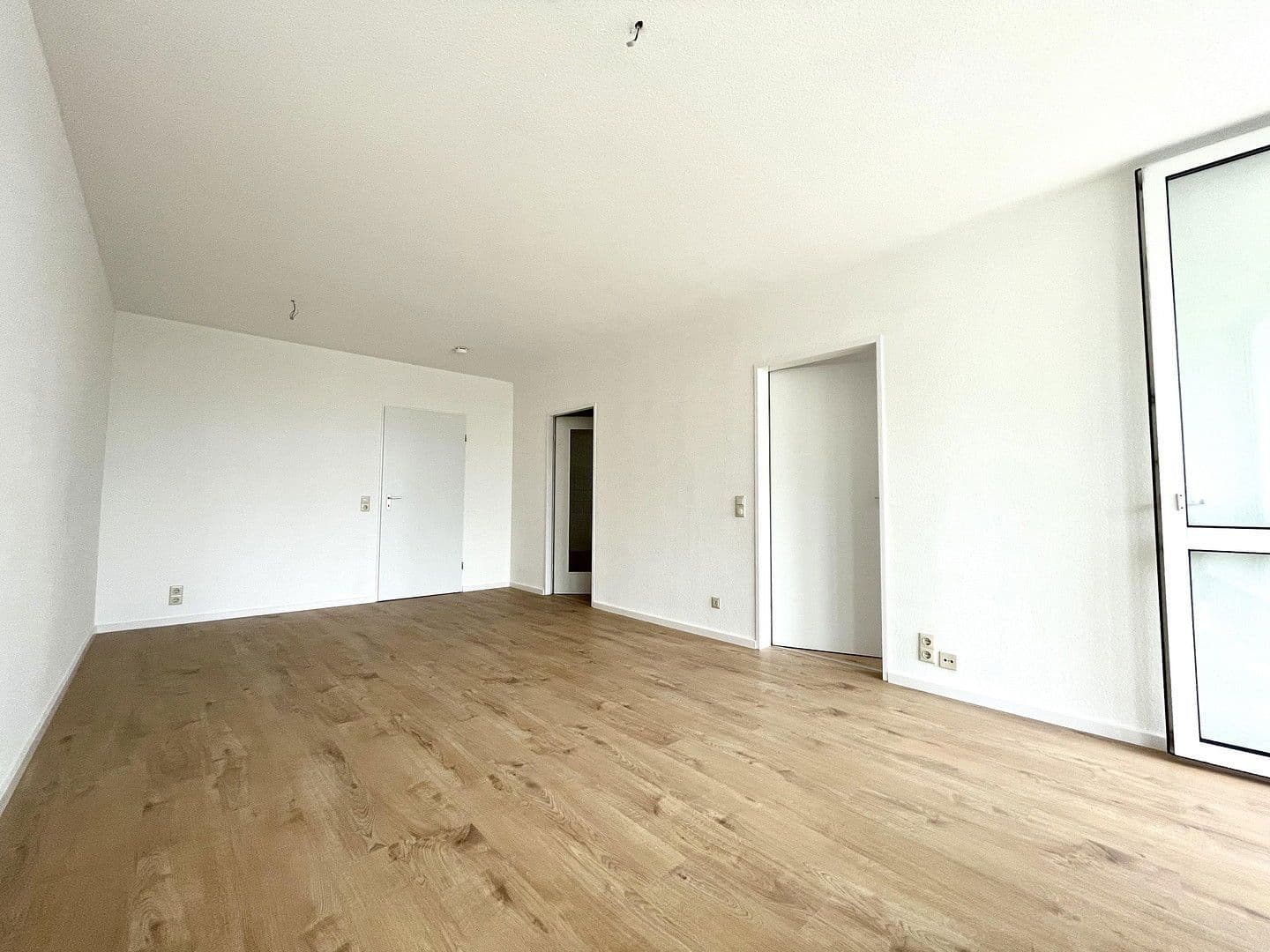 Pronájem bytu 2+kk 53 m², Am Pfaffengraben 6, Kabelsketal, Sasko-Anhaltsko Pronájem bytu 2+kk 53 m², Am Pfaffengraben 6, Kabelsketal, Sasko-Anhaltsko