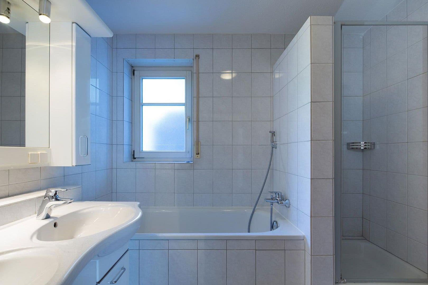 Pronájem bytu 3+kk 94 m², Inzlingen, Bádensko-Württembersko Pronájem bytu 3+kk 94 m², Inzlingen, Bádensko-Württembersko