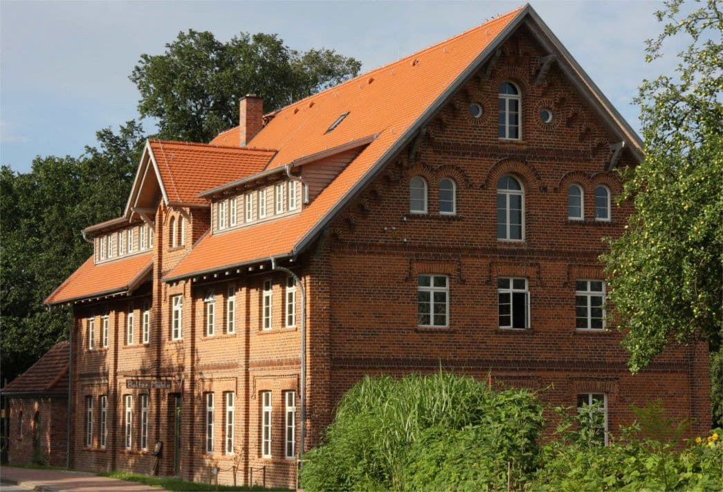 Prodej domu 835 m², pozemek 5.200 m², Rechlin, Mecklenburg-Vorpommern Prodej domu 835 m², pozemek 5.200 m², Rechlin, Mecklenburg-Vorpommern