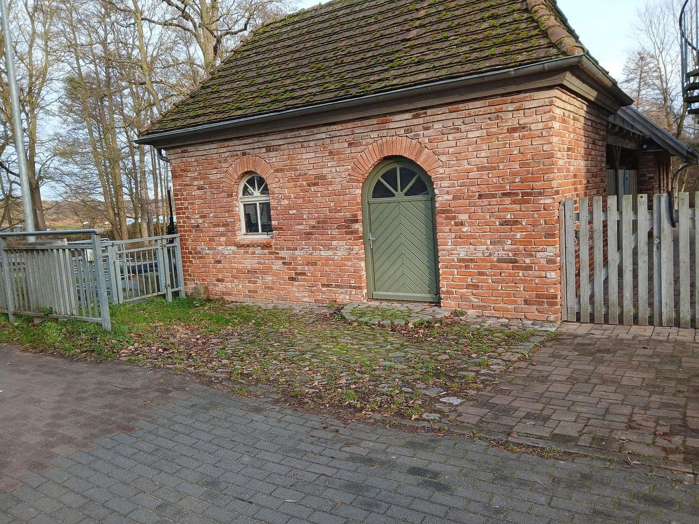 Prodej domu 835 m², pozemek 5.200 m², Rechlin, Mecklenburg-Vorpommern Prodej domu 835 m², pozemek 5.200 m², Rechlin, Mecklenburg-Vorpommern