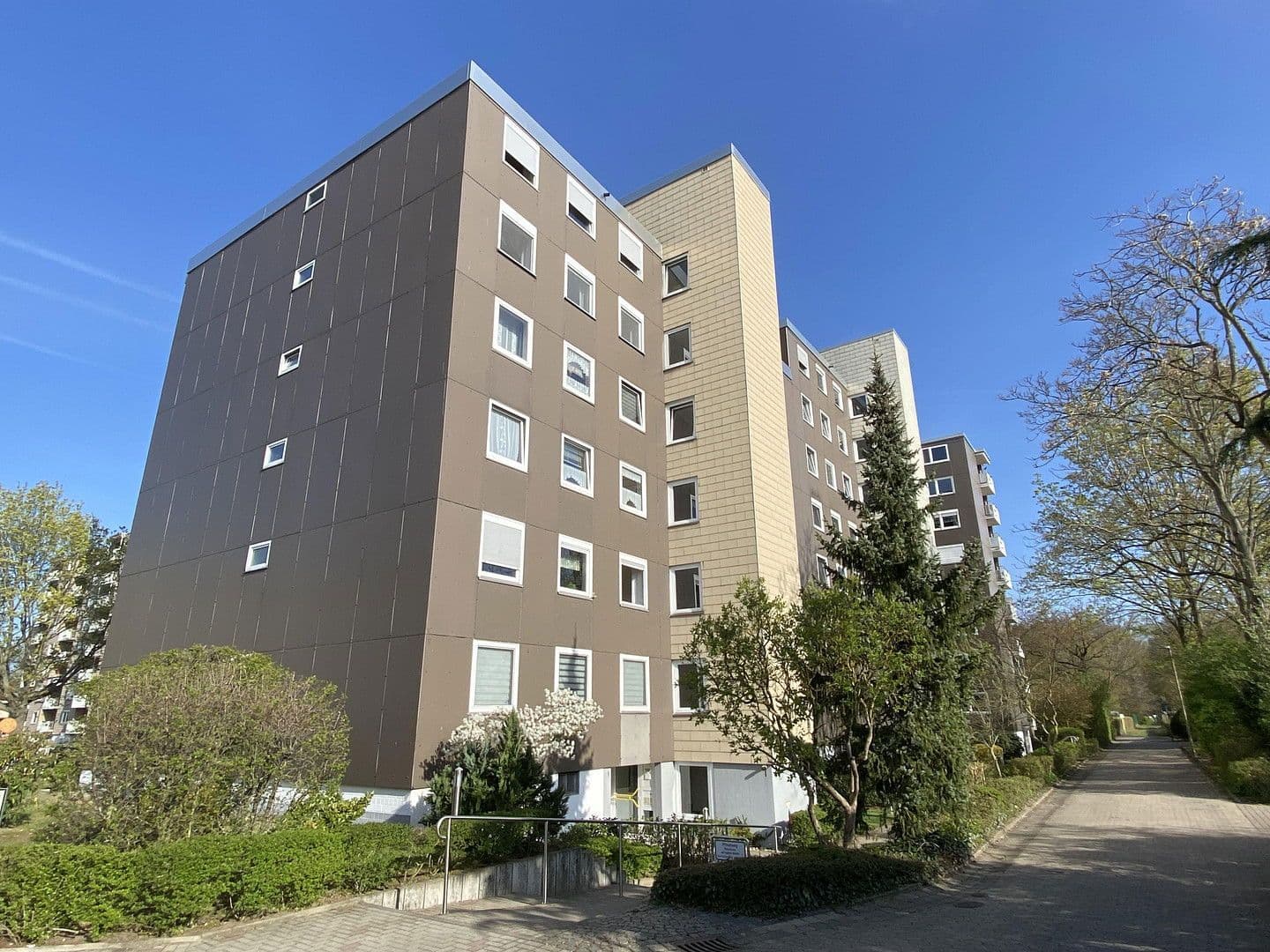 Pronájem bytu 2+1 47 m², Braunschweig, Dolní Sasko Pronájem bytu 2+1 47 m², Braunschweig, Dolní Sasko
