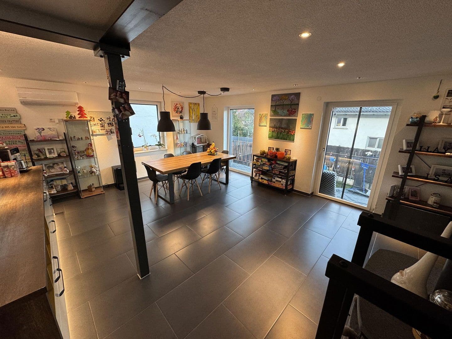 Prodej domu 130 m², pozemek 309 m², Lichtenstein, Bádensko-Württembersko Prodej domu 130 m², pozemek 309 m², Lichtenstein, Bádensko-Württembersko