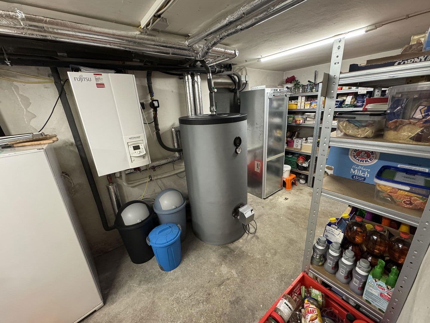 Prodej domu 130 m², pozemek 309 m², Lichtenstein, Bádensko-Württembersko Prodej domu 130 m², pozemek 309 m², Lichtenstein, Bádensko-Württembersko