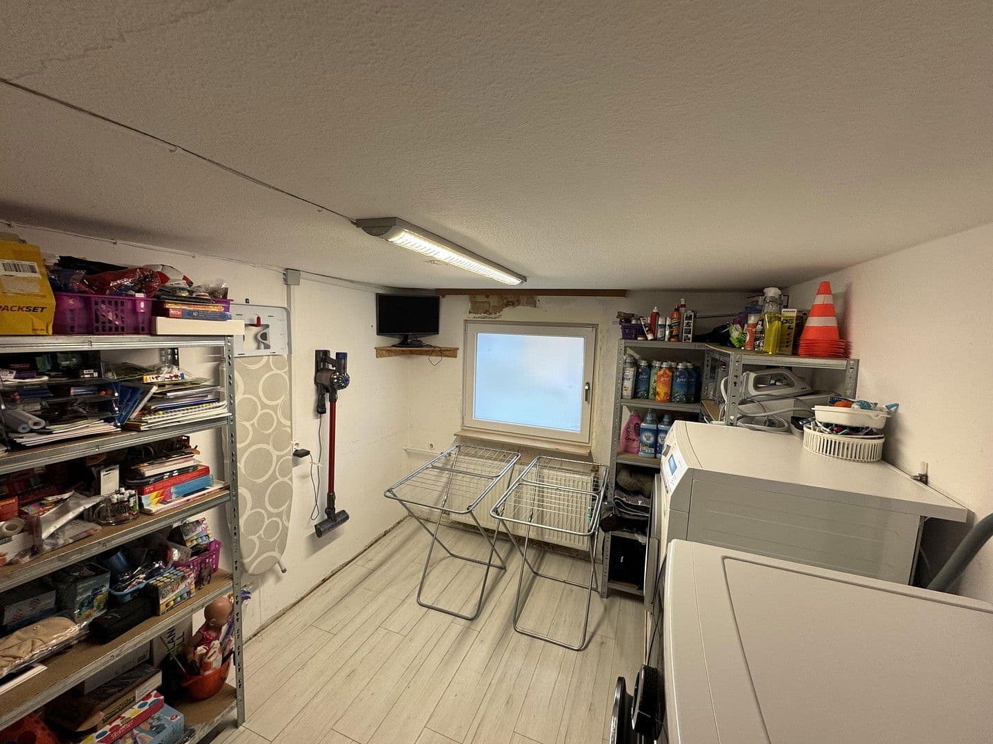 Prodej domu 130 m², pozemek 309 m², Lichtenstein, Bádensko-Württembersko Prodej domu 130 m², pozemek 309 m², Lichtenstein, Bádensko-Württembersko