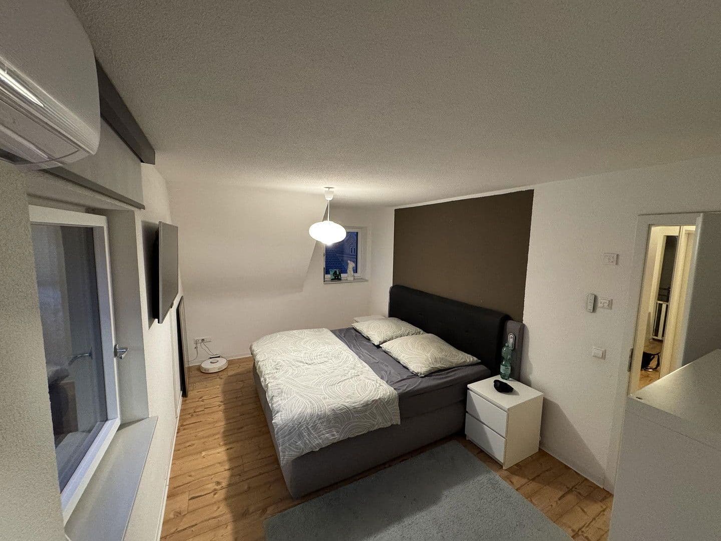 Prodej domu 130 m², pozemek 309 m², Lichtenstein, Bádensko-Württembersko Prodej domu 130 m², pozemek 309 m², Lichtenstein, Bádensko-Württembersko