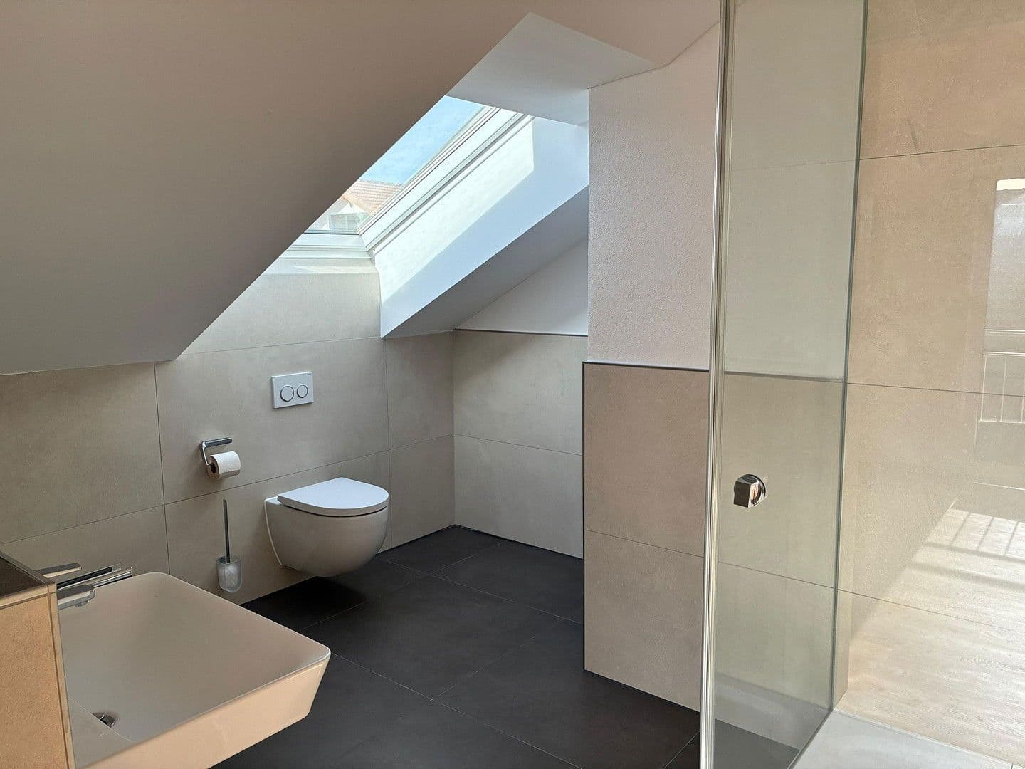 Pronájem domu 172 m², pozemek 330 m², Egling-Deining, Bavorsko Pronájem domu 172 m², pozemek 330 m², Egling-Deining, Bavorsko