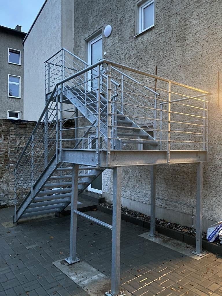 Prodej domu 825 m², pozemek 965 m², Oranienburg, Braniborsko Prodej domu 825 m², pozemek 965 m², Oranienburg, Braniborsko