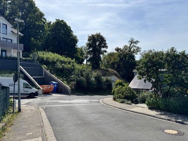 Prodej pozemku 770 m², Eppenhainer Weg, Eppstein, Hessen Prodej pozemku 770 m², Eppenhainer Weg, Eppstein, Hessen